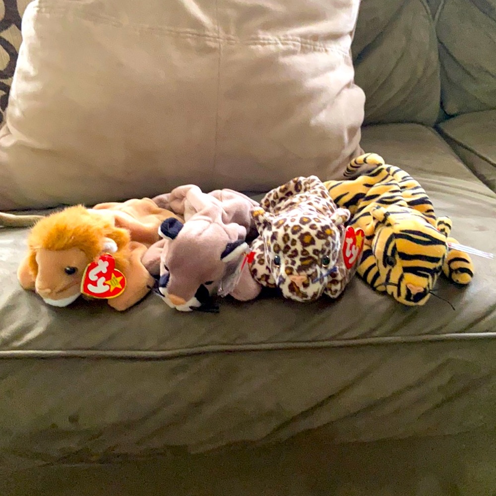 STRIPES CANYON AND FRECKLES, ROARY BEANIE BABY
